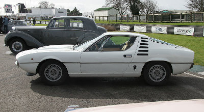 800px-Alfa_Romeo_Montreal_White.jpg