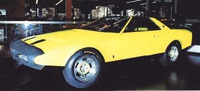 1972_Pininfarina_Alfa-Romeo_Alfetta_Spider_01.jpg