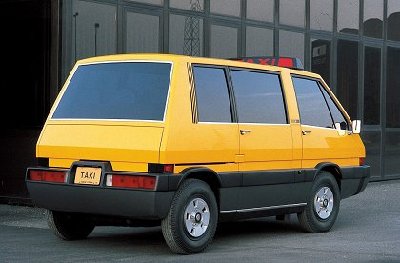 1976_ItalDesign_Alfa-Romeo_New_York_Taxi_02.jpg